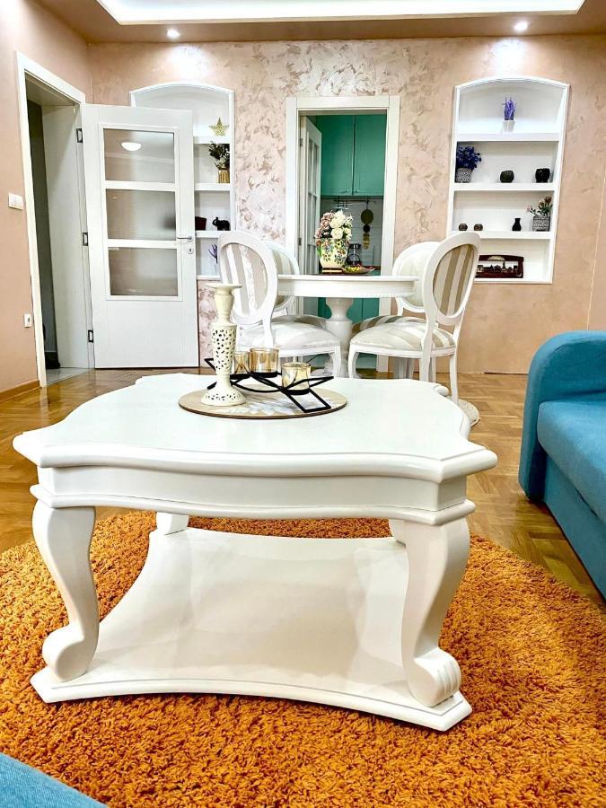 Apartman Diana Sremska Mitrovica Eksteriør billede